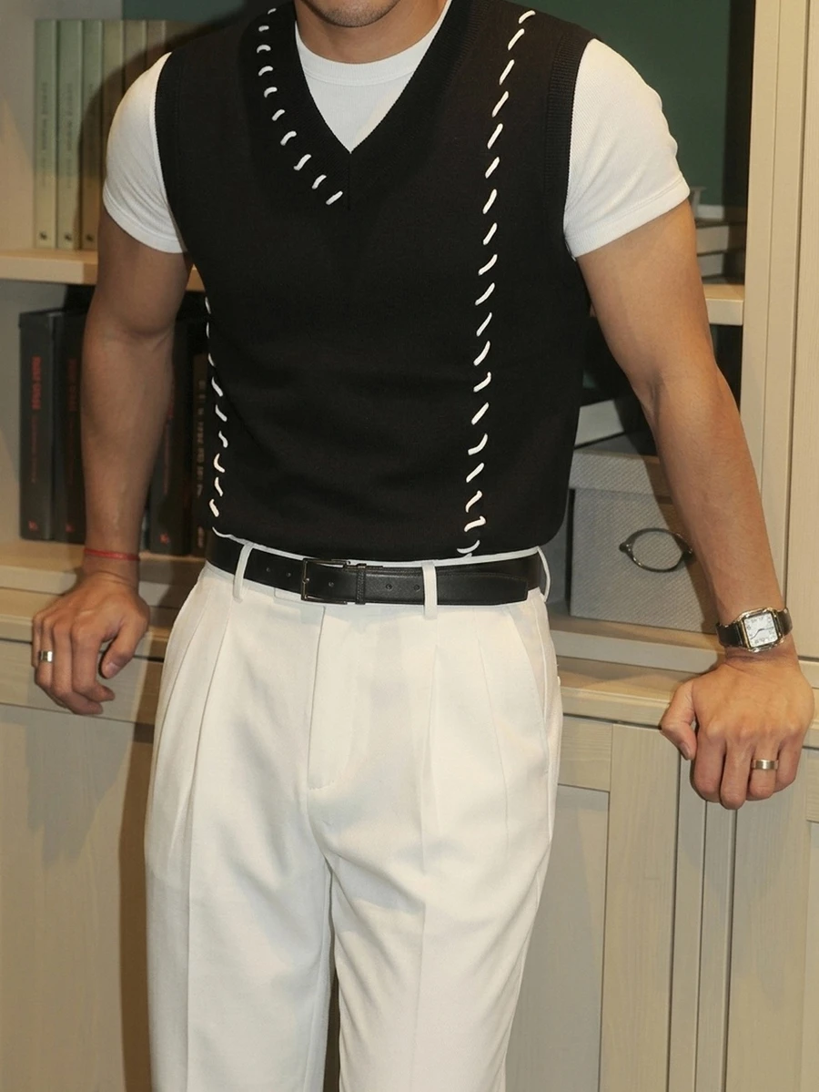 Manfinity Homme Men's Spring/Autumn V-Neck Sleeveless Knit Vest, Fashionable Drawstring Design, Fitted Pullover Sweater Vest - Black - View 1