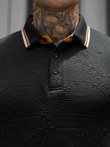 Manfinity Homme 男士高級紋理壓紋 Polo 衫，黑色對比飾邊皮革貼片休閒百搭 Polo 衫，正式款 - 黑色 - 查看 5