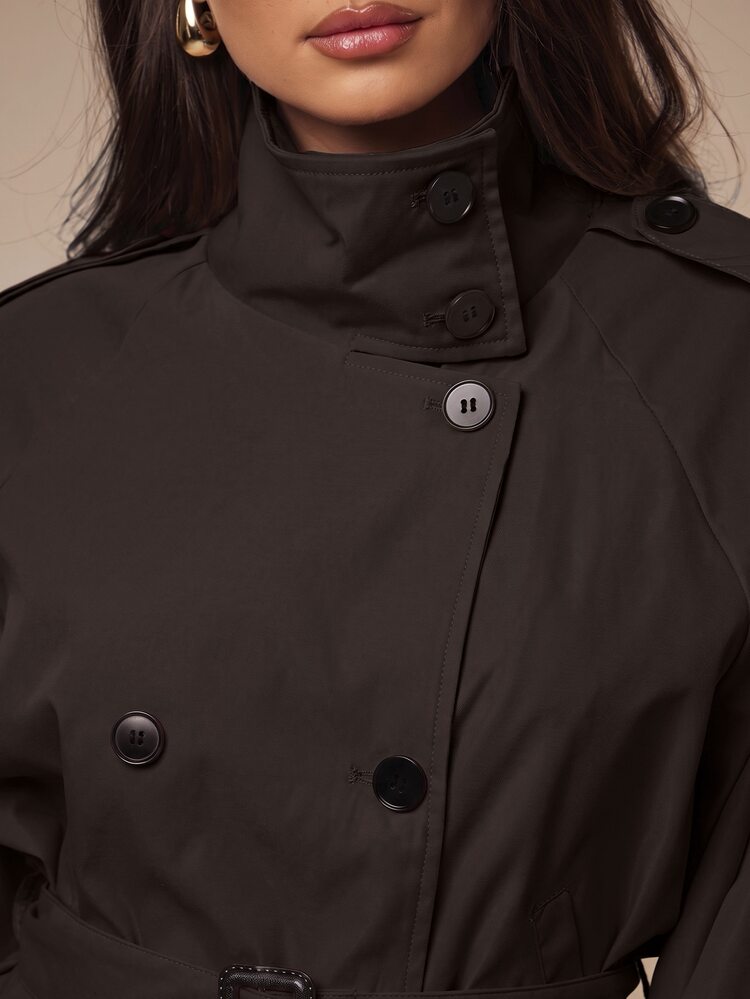 Silquee Short Khaki Trench Coat, French Vintage Style, Urban Mature Cargo Style Fusion, Stand Collar Double-Breasted Design, Cool And Chic, Suitable For Dail, - Coffee Brown - View 9