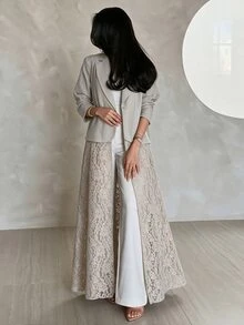 Yasmyna Women's Khaki Woven Notch Lapel Padded Shoulder Long Sleeve Contrast Lace Button Romantic Elegant Abaya - Khaki - View 10