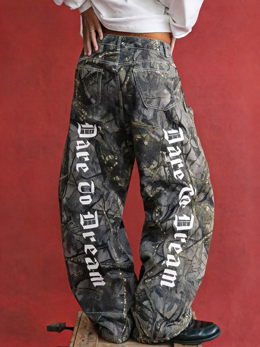 ROMWE MEN 時尚枝條圖案水洗牛仔休閒舒適百搭印花男士牛仔褲 - 軍綠色 - 查看 1