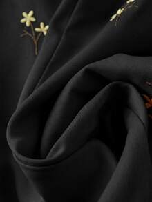 Modelyn Women's Daisy Embroidered Wide Leg Loose Casual Pants - Black - View 6