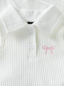 SHEIN Playful Pals 女嬰短袖無袖套裝上衣與裙子，奶油白、藍色與牛仔色， Polo領針織蝴蝶結，秋季校園畢業輕便可愛休閒風 - 白色 - 查看 6