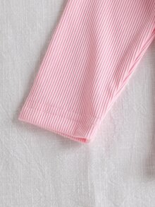 SHEIN 2件組女嬰上衣牛仔吊帶褲套裝，可愛甜美粉藍愛心印花蝴蝶結羅紋長袖圓領常規款，秋季派對公主舒適服飾 - 粉色 - 查看 8