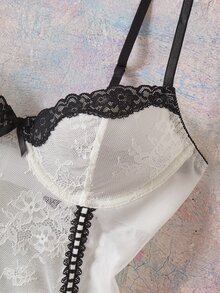 Elorette 女款蕾絲拼接性感日常居家細肩帶睡裙與丁字褲內褲套裝 - 白色 - 查看 5