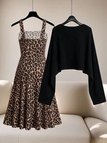 GlowEve CURVE Setelan 2 Potong untuk Wanita Ukuran Plus Terlaris: Atasan Rajut Asimetris Warna Polos Elegan + Gaun Cami Rajut Motif Leopard Klasik dengan Warna Kontras, Desain Sederhana Cocok untuk Perjalanan Sehari-hari, Jalan-jalan, Kencan, dan Pesta. - MultiWarna - View 2