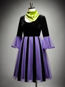 SHEIN CURVE+ 大尺碼女款 22W 秋冬新款天鵝絨拼接網紗連身裙，萬聖節 Cosplay 派對度假女巫風，適合特大號 5XL 女性 - 彩色 - 查看 1