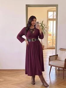 Enliva Plus Size Women's Flowy Maxi Dress V Neck Long Sleeve Gothic Elegant Fall Dress Flattering Compatible With Apple Shape - Rose Red - View 3