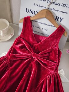 SHEIN 1pc Young Girl Velvet A-Line Dress Elegant Sweet Burgundy Big Back Bow Pleated Square Neck Regular Christmas Party Winter Christmas Cardigan Pull Luxury - Red - View 3