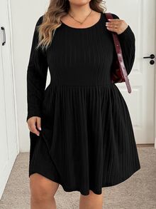 SHEIN CURVE+ Plus Size Women's Casual Versatile Solid Color Dress, All-Match Dress For Autumn/Winter, 5XL-8XL - Black - View 7