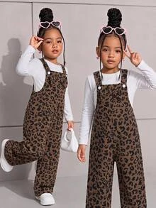 SHEIN Playful Pals Girls' Corduroy Overall Jumpsuit, All-Season New Style, Cute & , Coffee Brown With Leopard Print, Large Bow Design On Chest, Loose Straight Leg Fit, Soft & Comfortable, Suitable For School, Commute, Daily Wear - Coffee Brown - View 1