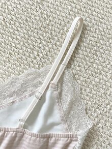 IslaSuriya 女款蕾絲拼接修身細肩帶背心 - 淺粉色 - 查看 4