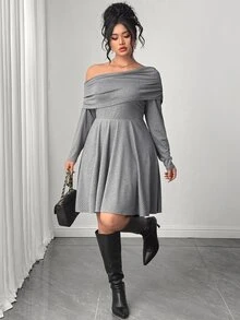 Rometta Plus Size Women's Asymmetrical Shoulder Floral Grey Ribbed Waist-Cinching Flared Long Sleeve Dress - Grey - View 5