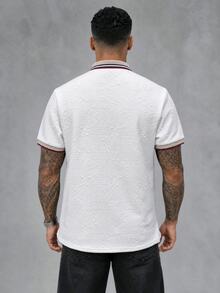 Manfinity Homme 男士休閒百搭白色紋理深色圖案POLO衫，條紋對比色翻領短袖上衣 - 白色 - 查看 6