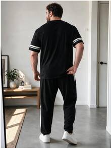 OlaMetro Plus Size Men Contrast Color Striped Numeral Print T-Shirt And Pants Set - Black - View 2