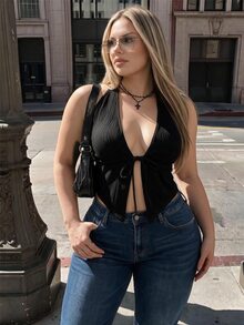 SHEIN ICON Plus Size Black Halter Tied Bow Backless Knit Top, Front Tie Bow Top, Y2K Basic Halter Neck Shirt - Black - View 3