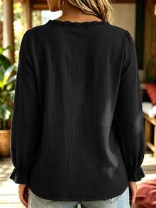 SHEIN LUNE CURVE Áo blouse nữ tay dài phong cách đua xe casual, màu trơn, thắt nơ trước, viền bèo, lịch sự, màu nâu, cho mùa xuân/thu và đi du lịch - màu đen - Xem 2