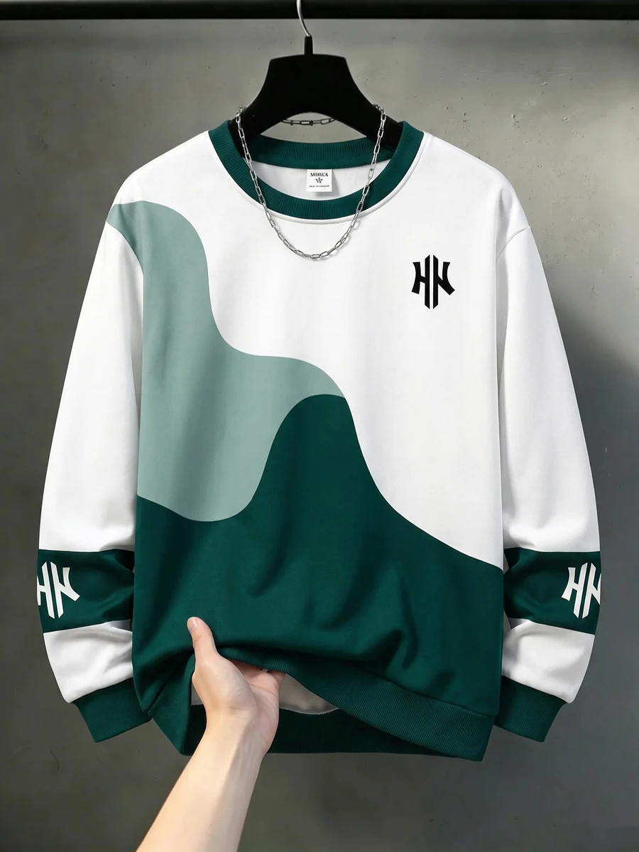 SHEIN 1pc Young Boys Casual Fashion Crew Neck Long Sleeve Sweatshirt, Suitable For Autumn/Winter, Classic Cool Handsome Curved Color Block Patchwork Pattern Print, Exquisite Small Logo Pattern Print, Suitable For Back To School Season - White - View 1