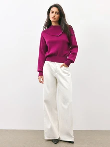 Maija Urban Purple Red Autumn/Winter Women's Knit Top With Asymmetrical Shoulder, Loose Fit And Button Decor - Red Violet - View 5