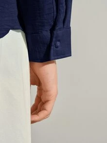 VeloEdit 男士秋季純色休閒長袖正式襯衫，適用商務/日常穿著，春秋款，老錢風，儀式感 - 藏蓝色 - 查看 9