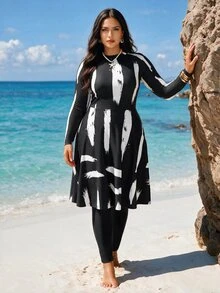 SHEIN Swim 大码女式黑白条纹印花上衣和纯色紧身裤两件套布基尼泳装 - 彩色 - 查看 1