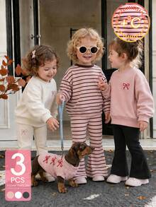 SHEIN Vintaside Kids 3件組幼童女童衛衣喇叭褲套裝，可愛甜美粉色奶油黑蝴蝶結刺繡條紋長袖圓領，公主芭蕾風，適合假日秋冬穿著 - 粉色 - 查看 1