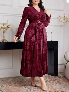 Modelyn Plus Size Women Floral Jacquard V-Neck Puff Sleeve Elegant Dress Long Evening Dresses - Burgundy - View 7
