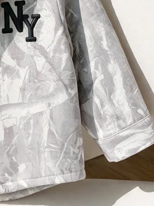 SHEIN 男嬰字母圖案胸前設計、楓葉印花身片與極地抓絨內裡連帽長袖抓絨外套，適合秋冬穿著 - 灰色 - 查看 6
