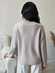 NOVVYNE 女款黑白短袖開襟衫，適合早午餐、上班、辦公、日常秋季穿著，法式優雅休閒極簡風 - 杏色 - 查看 2