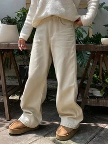 Livesso Petite 女款口袋保暖內裡直筒寬鬆休閒牛仔褲 冬季 - 白色 - 查看 4