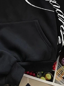 SHEIN 青少年男孩抓絨內裡套頭帽顯衛衣，厚實保暖草體字母圖案與星星印花純黑色連帽上衣，秋季上衣 - 黑色 - 查看 4