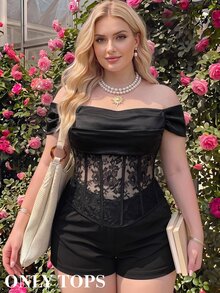 SHEIN MOD Plus Size Black Vintage Off-Shoulder Lace Patchwork Top, Autumn/Winter Retro Party Outfit, Palace Element Design Halloween - Black - View 4