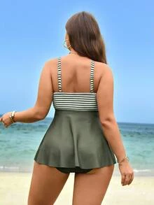 SHEIN Swim Curve 2026新款加大码女式两件套条纹印花吊带背心上衣和高腰比基尼泳裤泳装，夏季海滩度假泳装裙套装 - 彩色 - 查看 2