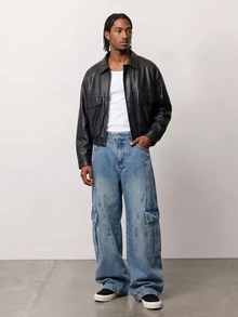 Zalmeno Men's Casual Street Style Multi-Pocket Distressed Flared Leg Blue Jeans - Light Wash - View 4