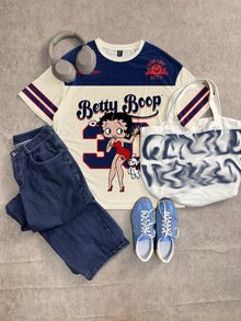Attitoon Betty Boop x SHEIN 休閒極簡圓領短袖寬鬆女款T恤，聯名印花圖案，適合外出、街頭穿搭、機場造型、時尚、返校、Y2K、派對、海灘度假、假日 - 彩色 - 查看 7