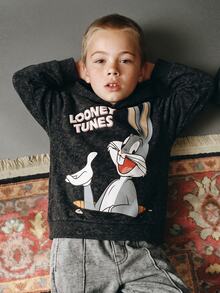 LOONEY TUNES X SHEIN 小男孩字母卡通圖案休閒日常運動衫 - 灰色 - 查看 8