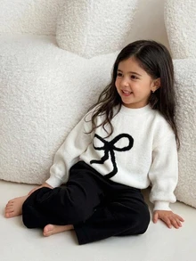 Dazy Kids Sweater Musim Dingin Modis untuk Anak Perempuan: Hiasan Pita, Bahu Jatuh, Lengan Lentera, Leher Bulat - Krem - View 9