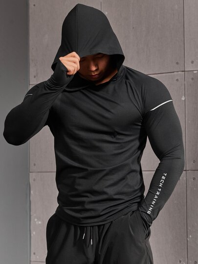GymBeat Men Letter Graphic Raglan Sleeve Hooded Sports Sweatshirt,Black And White,Autumn,Athleisure,Gym Reflective Long Sleeve Breathable Compression Shirt