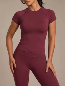 Costa Lumi Breathable Crop Sports Tee Fitted Shirt Workout Tank Top Gym Women Shirts - Burgundy - View 7