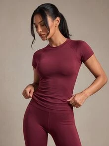 Costa Lumi Breathable Crop Sports Tee Fitted Shirt Workout Tank Top Gym Women Shirts - Burgundy - View 3