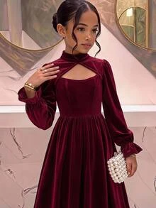 SHEIN 青少年女孩天鵝絨簡約保暖內裡加厚秋冬節日聖誕派對洋裝 - 酒紅色 - 查看 8