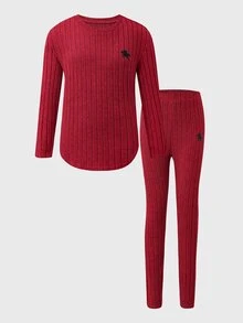 SHEIN Vintaside Kids 青少年女孩秋冬加厚保暖校園學生運動風 80年代可愛休閒內搭毛絨羅紋圓領長袖上衣與內搭褲 T-shirt 套裝 - 紅色 - 查看 3