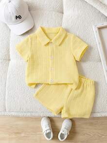 SHEIN Textured Shirt And Shorts Street Fashion Toddler Baby Boy 2pcs Outfit Set - Yellow - View 2