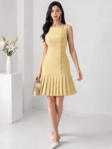 Heiryn Sophisticated Light Yellow Sleeveless Midi Dress For Women Featuring Side Buttons And Pleats Brunch Summer French Elegant - Yellow - View 2