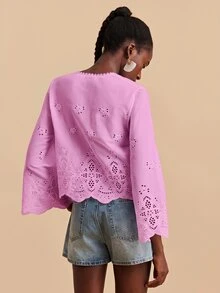 Travachic 深V領白色花卉可愛上衣 波希米亞風蕾絲浪漫女式襯衫 鏤空蕾絲刺繡前綁帶喇叭袖優雅梭織田園風上衣 - 粉色 - 查看 2
