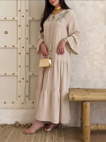 Al Najma Elegant Gentle Exquisite Design Applique Tassel Pendant Multi-Layer Cake Skirt Drape Fabric Flared Long Sleeve Nude Pink Arabian Dress - Khaki - View 9