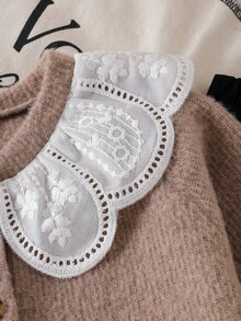 SHEIN 2件組幼女春秋長袖針織開襟外套 + 喇叭褲，精緻刺繡荷葉邊彼得潘領，前扣式針織外套，柔軟舒適，適合小女孩日常休閒穿著 - 杏色 - 查看 8