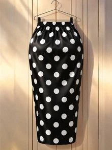 GlowEve CURVE Plus Size Women's Minimalist Casual Pleated Design Black & White Contrast Polka Dot Bodycon Skirt, Versatile For Commuting And Outings Fall - Black - View 4