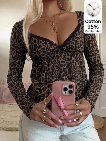 CovetEZ 95% Cotton Vintage Leopard Print Casual Romantic Elegant Women's Contrast Color Lace Heart Neck Long Sleeve T-Shirt, Suitable For Daily, Date, Holiday, Autumn Wear