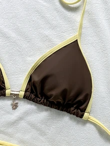 Bonvoyette 撞色掛脖比基尼套裝，V領配金屬吊墜，男孩短褲泳衣 - 咖啡棕 - 查看 9